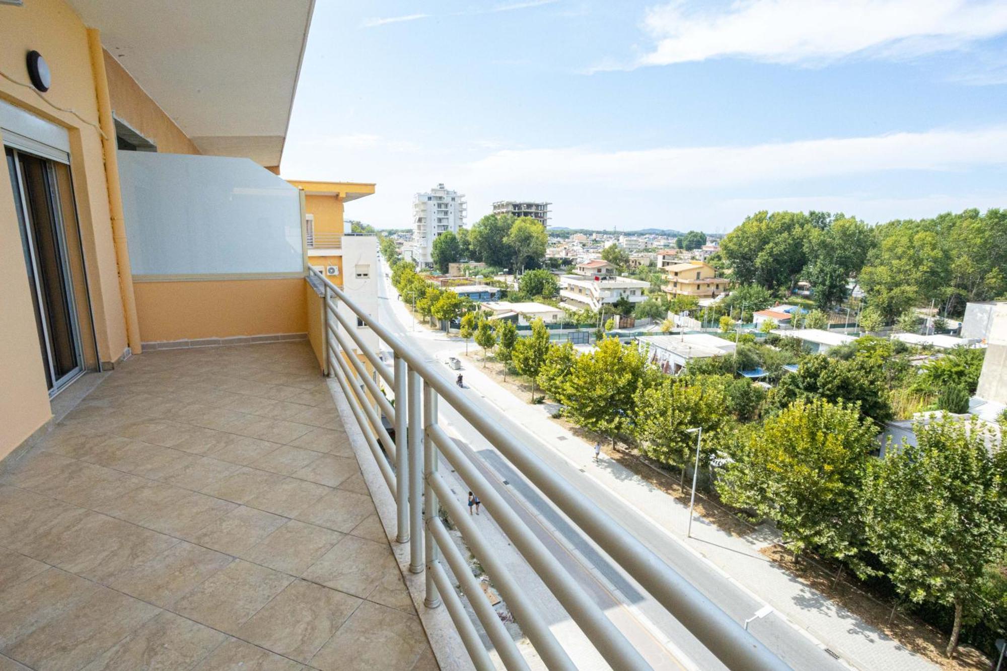 Emigres Apartments Vlore Vlorë Exterior foto