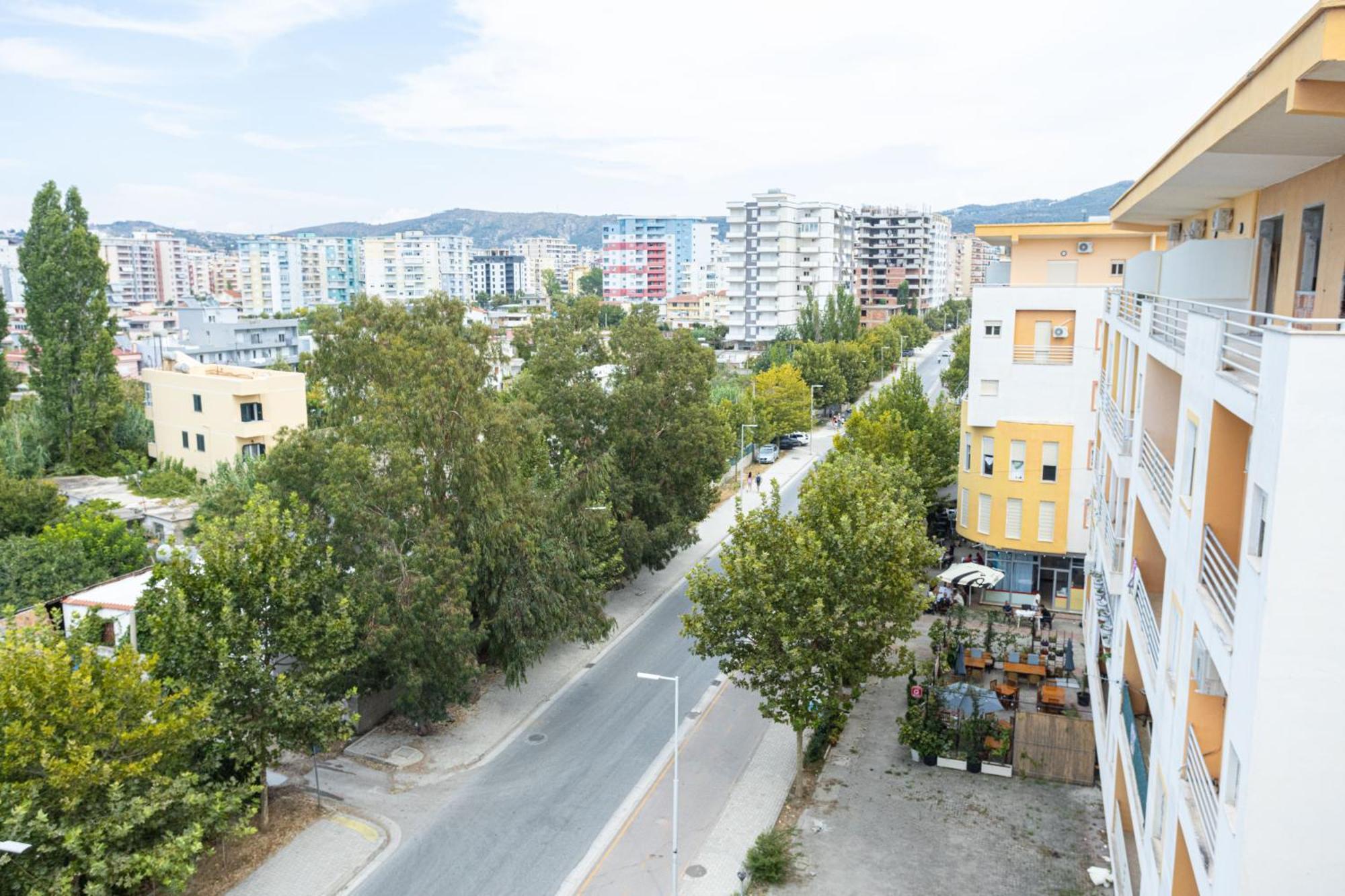 Emigres Apartments Vlore Vlorë Exterior foto
